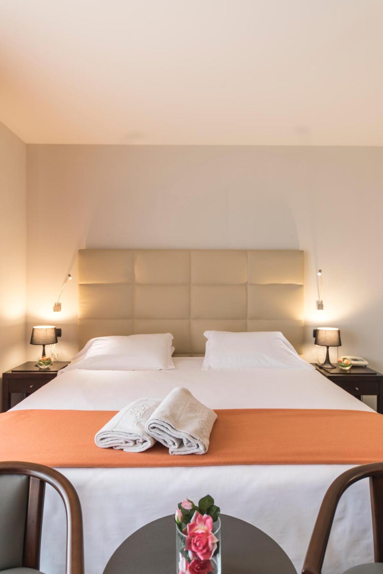 Hotel Donatello Ίμολα Εξωτερικό φωτογραφία