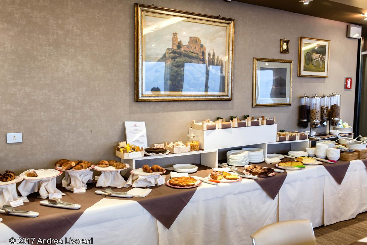 Hotel Donatello Ίμολα Εξωτερικό φωτογραφία