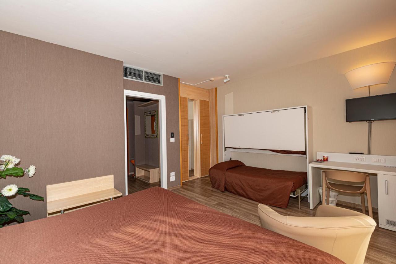 Hotel Donatello Ίμολα Εξωτερικό φωτογραφία